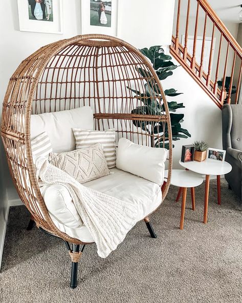 Hanging Chair Living Room, Swing Chair, Redecorate Bedroom, Chic Living, Homes And Gardens, Bedroom Chair, An Egg, Parisian Chic, Cozy Room