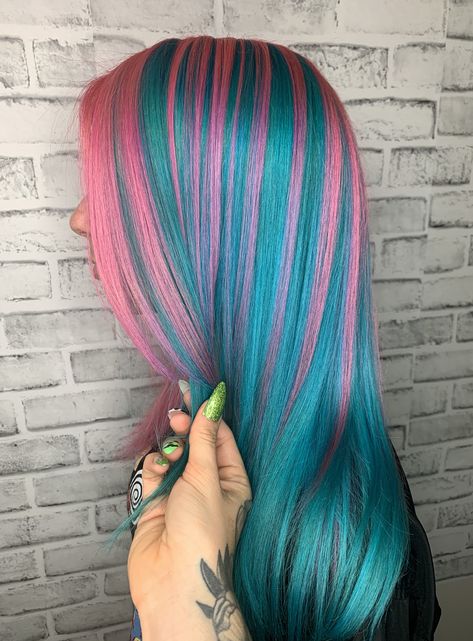 Hot pink and teal hair using Pulp Riot💘 IG: @haircraftbyash Bubble Gum Hair, Hair Inspp, Blue Hair Ideas, Blonde Hair With Pink, Teal Highlights, Blue And Pink Hair, Colors For 2024, Rochelle Goyle, Pulp Riot Hair Color