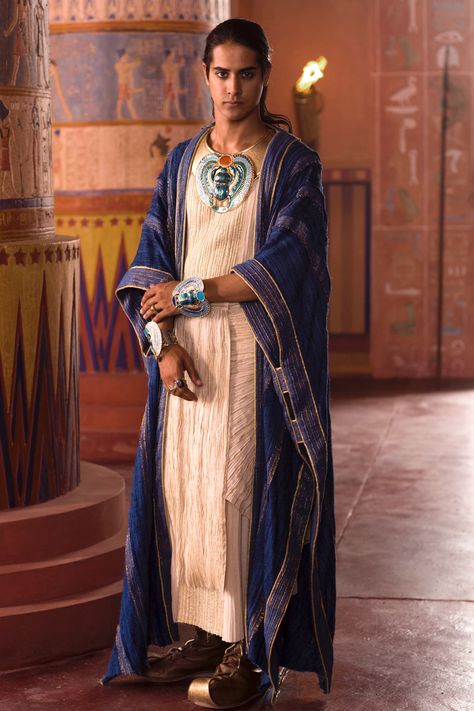 Avan Jogia from Spike TV TUT Ancient Egyptian Clothing, Aesthetic Clothes Men, Egyptian Aesthetic, Egyptian Dress, Egyptian Clothing, Egyptian Fashion, Egypt Fashion, Jesse Metcalfe, Avan Jogia