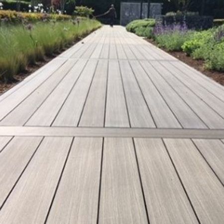 9 Wooden Walkway Building Tips For Your Next Project Oak Decking, Wood Pathway, Garden Decks, Wooden Pathway, Functional Garden, Wood Walkway, Front Door Lighting, Wooden Path, Front Walk