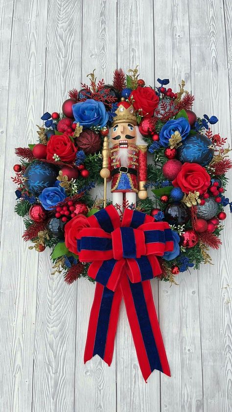 Red And Blue Roses, Red And Blue Christmas, Burlap Candles, Nutcracker Wreath, Blue Baubles, Candy Wreath, Blue Christmas Decor, Red Christmas Decor, Christmas Destinations