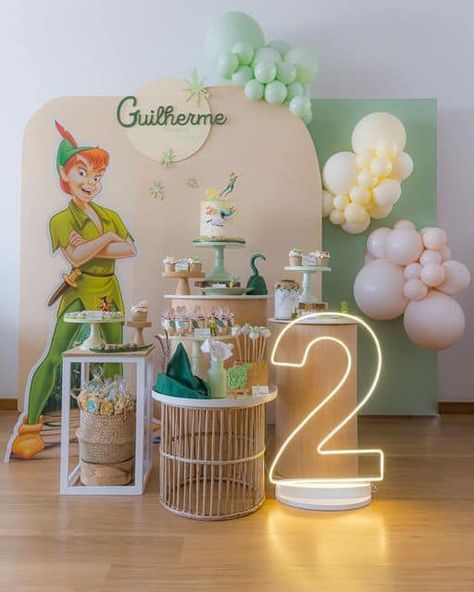 The Big List of 30 Disney Party Themes - Lady Celebrations Peter Pan Party Decorations, Toddler Birthday Party Games, Peter Pan Birthday Party Ideas, Birthday Reference, Peter Pan Decor, Fairy Birthday Cake, Peter Pan Party, Birthday Party Snacks, Peter Pan And Tinkerbell