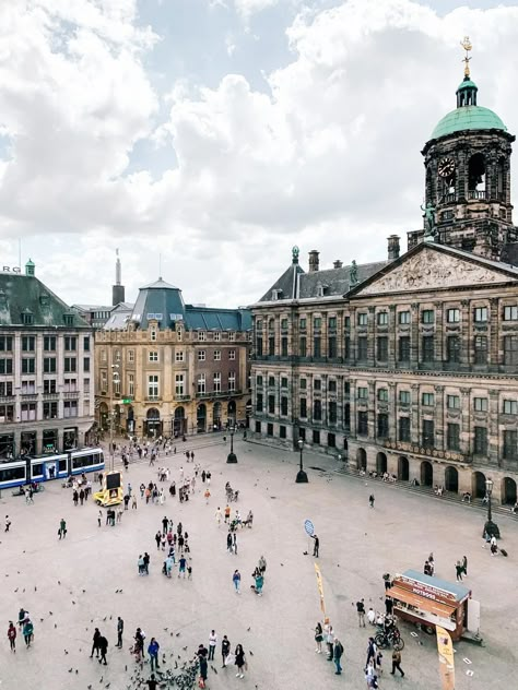 Dam Square Amsterdam Aesthetic, Amsterdam Dam Square, Cool Museums, Best Hotels In Amsterdam, Amsterdam Photography, Amsterdam Travel Guide, Dam Square, Cool Pics, Visit Amsterdam