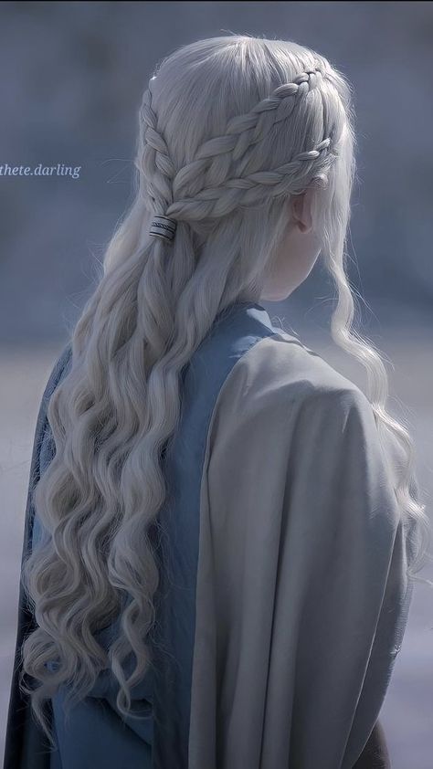 Viking Inspired Hair Updo, Danyeres Targaryen Hairstyle, Dothraki Braids, Danaerys Targaryen Hairstyles, Forest Elf Hairstyles, Elvin Hair Styles, Danaerys Targaryen Hair, Danaerys Hair, Mid Evil Hair Styles