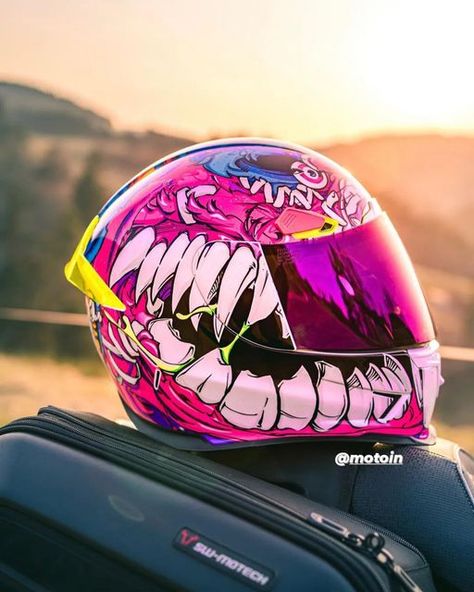 CASCO ICON Motorcycle Helmet Design Art, Helmet Design Ideas, Pink Motorcycle Helmet, Custom Bike Helmets, Custom Helmet Paint, Motorcycle Helmets Art, Custom Helmet Design, Bike Helmet Design, Airbrushed Helmets