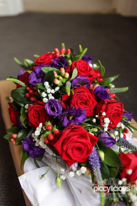 Red and purple rose wedding bouquet Red And Purple Rose Bouquet, Red And Purple Bridal Bouquet, Red Purple Yellow Bouquet, Purple And Red Floral Arrangements, Red Purple Bouquet, Red Purple Flowers Arrangement, Purple And Red Wedding Flowers, Purple And Red Wedding Theme Bridesmaid Dresses, Purple And Red Birthday Party Ideas