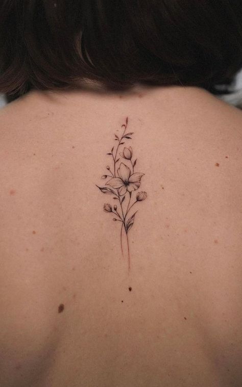 Small Center Back Tattoo Women, Back Of Neck Floral Tattoo, Floral Neck Tattoo, Sons Name Tattoos, Tattoo Rug, Books Edits, Tattoo Ideas Inspiration, Mum Tattoo, Spine Tattoo Ideas