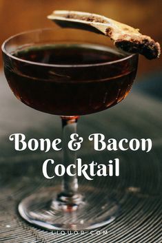 If you're a fan of savory cocktails, this bourbon bacon drink with bison bone broth ice cubes is right up your alley. Follow this recipe to make your own fat-washed cocktail at home! #BourbonCocktails #BaconBourbon #Bacon #BaconBourbonRecipe Bacon Washed Bourbon, Tavern Drinks, Savory Cocktails, Crafty Cocktails, Bourbon Bacon, Alcohol Beverages, Whiskey Recipes, Special Drinks, Mix Drinks