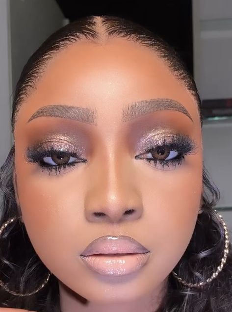 Makeup Mariee, Black Women Smokey Eye Makeup, Natural Glam Makeup Black Women Glitter, Nigerian Owambe Makeup, Glitter Bridal Makeup Black Women, Great Gatsby Makeup, Black Woman Smokey Eye, Black Wedding Makeup, Silver Eye Makeup