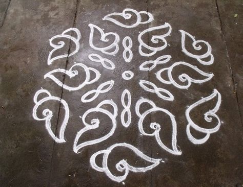 5 Beautiful 13 Dots Rangoli Designs with Images Dots Rangoli Designs, Rangoli Designs For Competition, Kolam With Dots, Dots Kolam, Pulli Kolam, Dot Rangoli, Rangoli Designs Photos, Dots Rangoli, Rangoli Side Designs