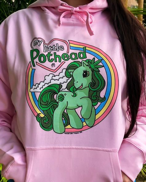 Stoney Pony, Baby Pink Hoodie, Cabin 7, Puff And Pass, Tie Dye Hoodie, Really Cute Outfits, Pink Hoodie, Colorful Hoodies, Graphic Hoodie