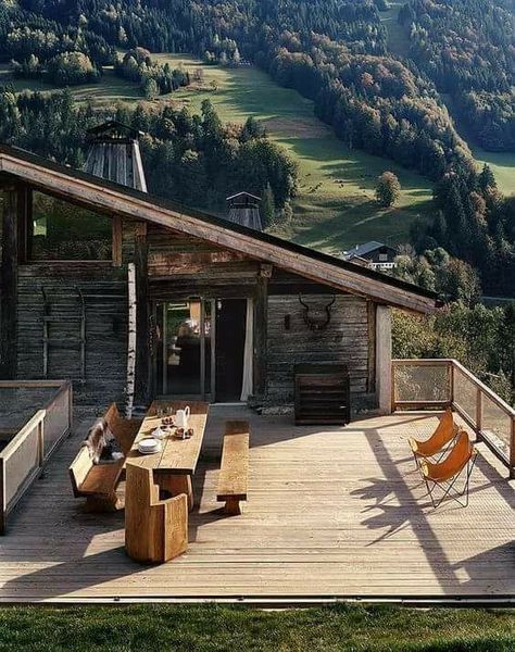 Garden Home Office, Cabin In The Woods, Word Design, Eco House, Cabin Homes, Cabins In The Woods, Ms Word, Diy Outdoor, Future House