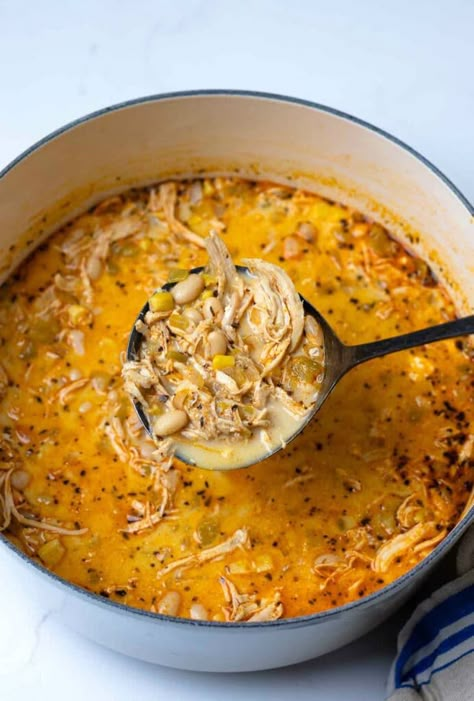 White Chicken Chilli, Creamy White Chicken Chili Recipe, Chili Recipe Stovetop, Cream Cheese Chicken Chili, White Chicken Chili Recipe, A Southern Soul, Make Shredded Chicken, Creamy White Chicken Chili, Oat Recipes Healthy