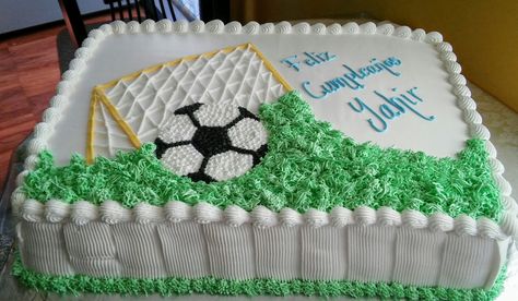 Soccer cake Soccer Birthday Theme, Cakes Quinceanera, Soccer Cakes, Paisley Cake, Football Themed Cakes, Costco Cake, Soccer Ball Cake, Anna Birthday Party, Soccer Birthday Cakes