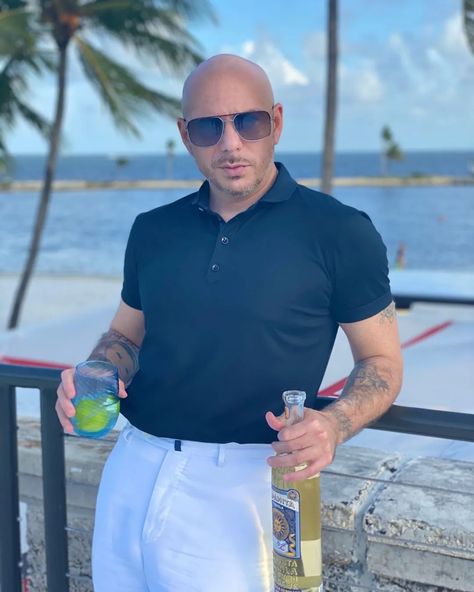 Pitbull Singer, Pitbull The Singer, Amanda Kloots, Pitbull Rapper, Patrick Schwarzenegger, White Slacks, Chelsea Handler, Ping Pong Paddles, Housewives Of New York