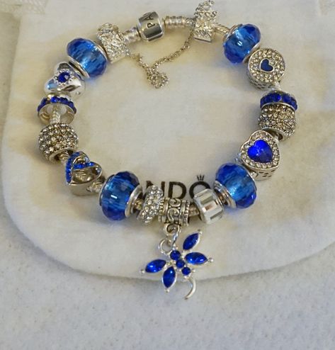 Blue Pandora Bracelet, Enchanting Jewelry, Pandora Bracelet Charms Ideas, Pandora Bracelet Designs, Pandora Blue, Charms Pandora, Pandora Beads, Wrist Jewelry, Dragonfly Charm