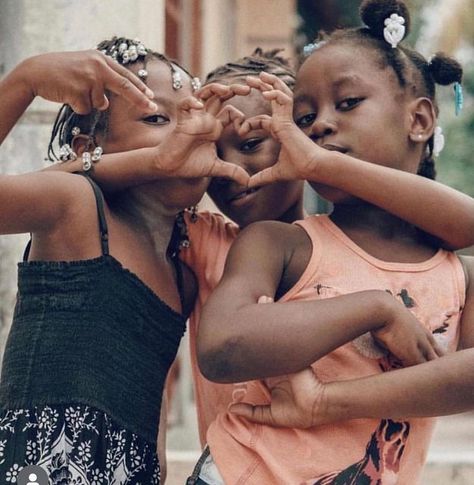 BAP on Instagram: "Black girl, hair, magic, love, childhood. #blackgirls #blackgirlhood #blackgirlmagic #blackfuture" Ebonee Davis, Black Future, We Are The World, Character Reference, Circle Of Life, Amazing Grace, Black Excellence, Women Life, Black Culture