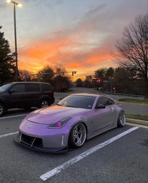 Heart eyes heart lights kawaii cute car nissan 350z 2004 pink car girl Japanese cars modified cars drifting Nissan 350z Custom Interiors, Nissan 350z Custom, Nissan Z Cars, Nissan Nismo, Dropped Trucks, Vinyl Wrap Car, Pimped Out Cars, Street Racing Cars, Car Mods