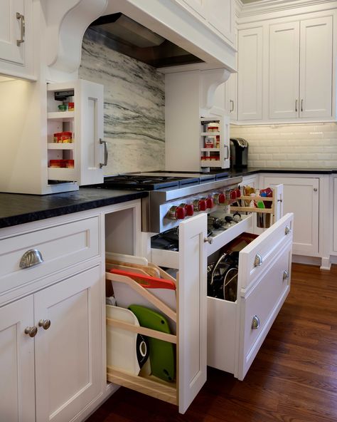 Storage Under Cooktop, Cooktop Cabinet Ideas, Under Cooktop Cabinet Ideas, Under Cooktop Storage, Cooking Station Kitchen, Gas Range Top In Kitchen, Under Range Storage, Rangetop Kitchen, Drawers In Kitchen Island