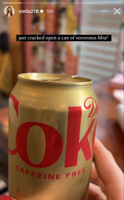 Via liz mace on ig @ stella218 Coke Aesthetic Vintage, Coke Can Aesthetic, Vintage Coke Aesthetic, Vintage Diet Coke Aesthetic, Diet Coke Aesthetic, Coke Aesthetic, Coke Glass Bottle Aesthetic, Diet Coke, Caffeine Free