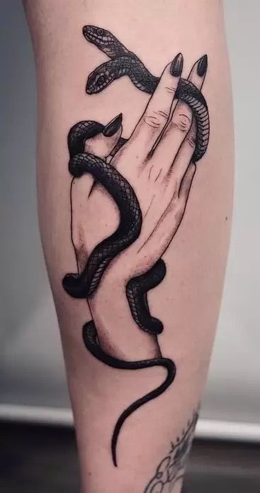 Snake Tattoo Around Arm, Snake Hand Tattoo, Tattoo Around Arm, Tattoo On Leg, Wife Tattoo, Bug Out Bag Checklist, Spine Tattoos For Women, Horror Tattoo, Knee Tattoo