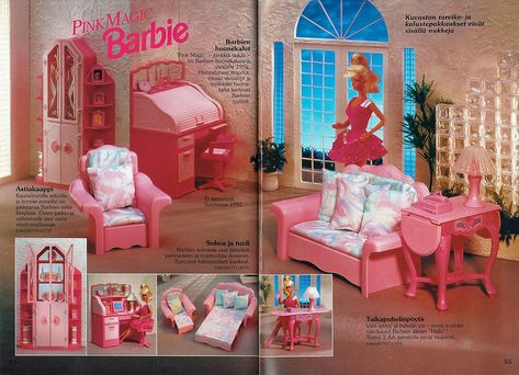 Barbie Journal 1992 (Finnish) by vaniljapulla, via Flickr Barbie Playsets, Pink Magic, Barbie 90s, Barbie Sets, Barbie Doll House, Barbie Toys, Barbie Diy, Barbie Dream, Barbie House