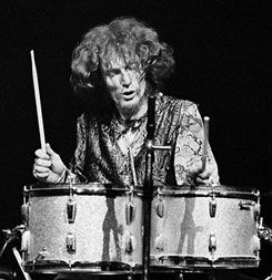 Ginger Baker for Drummers Eric Clapton Guitar, Ginger Baker, Jack Bruce, Derek And The Dominos, Gil Scott Heron, The Yardbirds, Gals Photos, Uk Music, Heavy Metal Rock