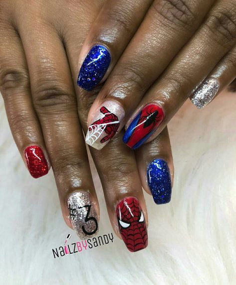 Short Spider Man Acrylic Nails, Nail Ideas Acrylic Spiderman, Gel Nail Designs Spiderman, Spiderman Inspired Nails, Spiderman Natural Nails, Nails French Tip Short, Spider Man Nails Acrylic, Spiderman Nails Designs, Spiderman Nail Art