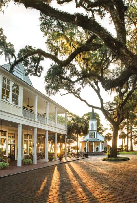 Lowcountry Getaway: Palmetto Bluff Southern Aesthetic, Palmetto Bluff, Southern Life, Low Country, Down South, Relax Time, Southern Living, Oh The Places Youll Go, Travel Dreams