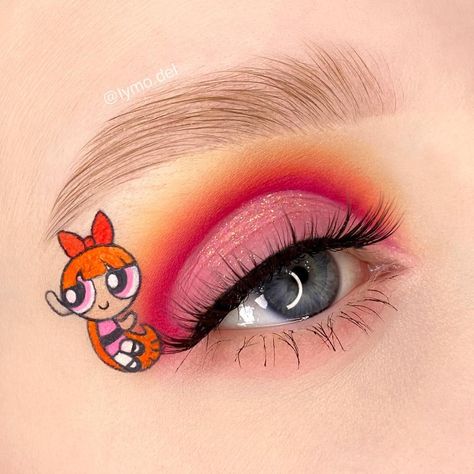 Powerpuff Girls Makeup, Fade Into Hue Palette, Fade Into Hue, Smokey Eyeshadow Looks, Girl Eye Makeup, Artsy Makeup, Nose Makeup, Cute Halloween Makeup, Flower Makeup