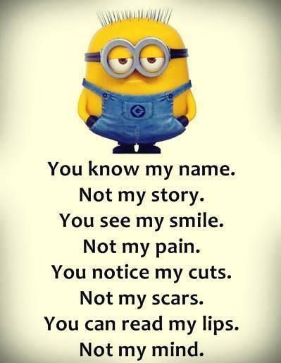 The good old saying of not to judge a book by it's cover. Banana Quotes, Minions Minions, Minions Images, Minions Funny Images, Funny Minion Pictures, July Quotes, Funny Minion Memes, Minion Banana, Minion Pictures