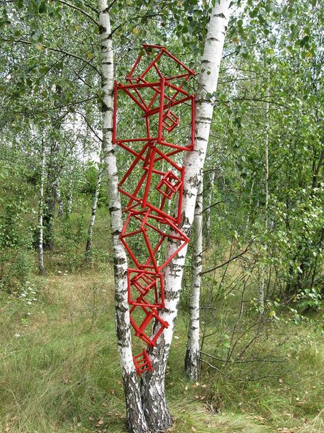 land art Encaustic Sculpture, Branch Weaving, Nature Sculpture, Mother Earth Art, Tree Project, Cabin Art, Organic Art, Public Sculpture, Farm Art