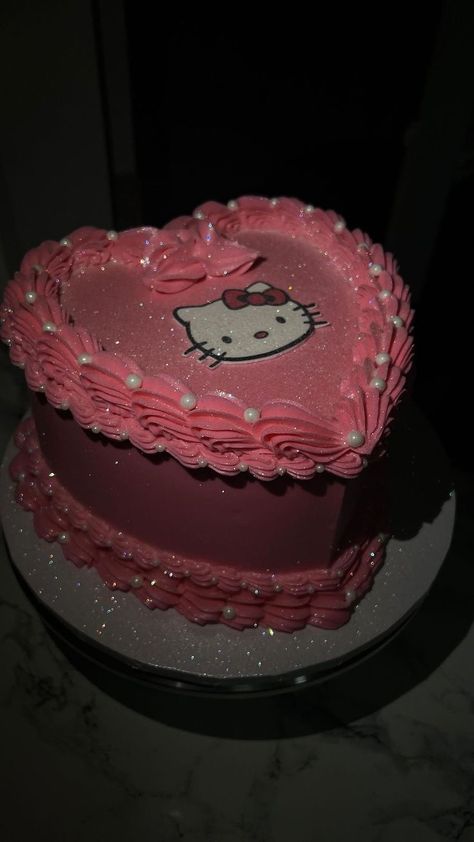 Pastel Hello Kitty Aesthetic, Aestethic Birthday Cake, Hello Kitty Bday Cake, Gateau Hello Kitty, Hello Kitty Torte, Birthday Cake Hello Kitty, Hello Kitty Cakes, Pastel Hello Kitty, Hello Kitty Pastel