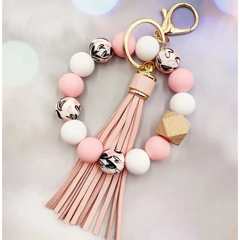 Elevate Your Key Game With Our Stunning Pink, White, And Gold Heart Silicone Beaded Bracelet Keychain. This Versatile Accessory Is Not Just A Key Holder But Also A Stylish Bracelet That Adds A Touch Of Elegance To Your Everyday Look. Made From High-Quality Silicone Beads, This Keychain Is Durable And Lightweight, Making It Perfect For Everyday Use. The Keychain Features A Lovely Combination Of Pink, White, And Gold Beads In The Shape Of Hearts, Adding A Pop Of Color To Your Keys. The Adjustable Christmas Beaded Keychain, Silicone Bead Keychain, Pink Keychain, Handmade Keychains, Bracelet Keychain, Bead Projects, Diy Bracelet Designs, Bead Ideas, Chunky Jewelry