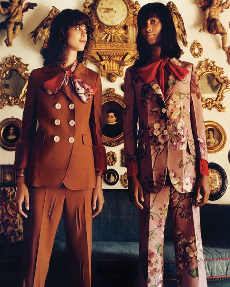 Since arriving at Gucci, Alessandro Michele has turned us on to his magically surreal vision of fashion. For all the flights of fancy, though, he’s designing for today’s world. Gucci Alessandro Michele, 4 Beyonce, Alessandro Michele Gucci, Gucci Outfits, Alessandro Michele, Spring Women, Leather Collar, For Today, The Wild