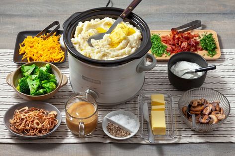 Mashed Potato Bar Mashed Potato Bar Ideas Toppings, Mashed Potato Toppings, Mash Potato Bar Ideas, Mashed Potato Bar Ideas, Mashed Potato Bar Wedding, Mashed Potatoes Bar, Potatoes Bar, Potato Bar Toppings, Mashed Potato Bar