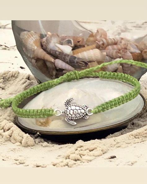 🐢Are Turtles Your Vibe? This Turtle Thursday I’m featuring my Turtle Collection! 🐢Swipe to See the Macrame Turtle Bracelets, Earrings, Bookmarks, Wine Charms and Lip Balm Keychains! These would make Turrific Gifts for the Turtle Lovers in Your List! 🐢Gifts Under $20 each 🐢Free Shipping 🐢All Arrive Ready to Gift in a Cute Bag 🔗Tap my Etsy Link in my Bio to Shop or DM me for a Direct Link . . #turtlethursday #turtlethursdays #turtlelover #turtlelovers #turtlelover🐢 #turtles🐢 #macramebracelets... Macrame Turtle, Green Macrame, Happy Turtle, Turtle Keychain, Turtle Bracelet, Peridot Jewelry, Wrist Candy, Themed Gifts, Wine Charms