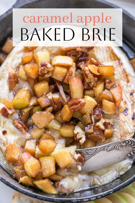 Caramel Apple Baked Brie is a gooey appetizer that’s perfect for the holidays! This easy baked brie recipe has a caramel apple topping. Caramel Apple Baked Brie, Baked Brie With Caramelized Apples, Baked Brie And Apples, Apple Baked Brie, Brie With Apples, Easy Baked Brie Recipe, Easy Baked Brie, Apple Topping, Baked Brie Recipe