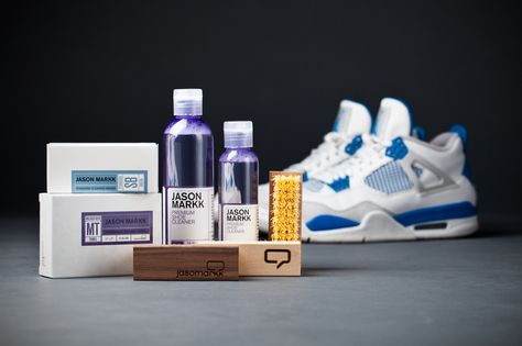 Jason Markk Premium Sneaker Cleaning Kit Clean Photography, Sneaker Cleaning, Sneaker Cleaner, Jason Markk, Blue Suede Shoes, Clean Shoes, Cleaning Kit, Suede Sneakers, Vaseline