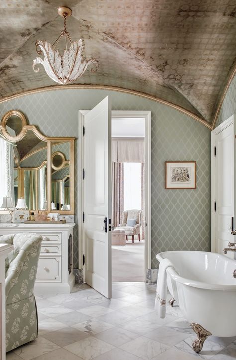 Norman Askins and Abbie South Create Luxe Lowcountry Home - Southern Home Magazine Southern Home Magazine, Gilded Furniture, Inlaw Suite, Grand House, Palmetto Bluff, Subtle Luxury, Herringbone Floor, Grand Homes, Upstairs Bathrooms