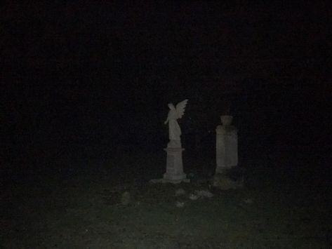 Ghost Hunting Equipment, Creepy Core, Crystal Castle, Dark Grunge, American Gothic, Angel Aesthetic, Southern Gothic, Ethereal Art, Night Aesthetic