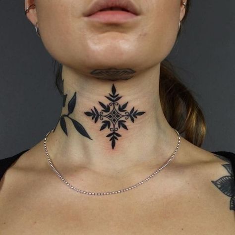 Front Neck Tattoo, Tattoo Eyebrows, Throat Tattoo, Neck Tattoos Women, Wicked Tattoos, 4 Tattoo, Ornamental Tattoo, Chest Tattoos For Women, Knee Tattoo