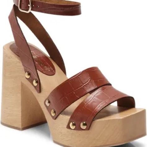 Modern Take On A Classic Clog, This Chunky Wood Grain Platform Boasts Textured Leather Straps Along With Studded Trim. Brand: Free People Style: Mallory Type: Platform Clog Sandal Size: Eu 40/Us 10 Material: Leather Upper/Leather & Wood Lining/Rubber Sole Details: Square Toe; Open Toe; Chunky Heel; Adjustable Ankle Strap With Buckle Closure Condition: Brand New In Box, Never Worn. Please Note That They Are Wooden So There Are Some Marks And/Or Imperfections In The Wood. Approx 4 1/2” Heel And 1 Free People Clogs, Tall Gladiator Sandals, Free People Sandals, Oxblood Leather, Leather And Wood, Leather Clog, Black Platform Sandals, Strappy Block Heels, Strappy Shoes