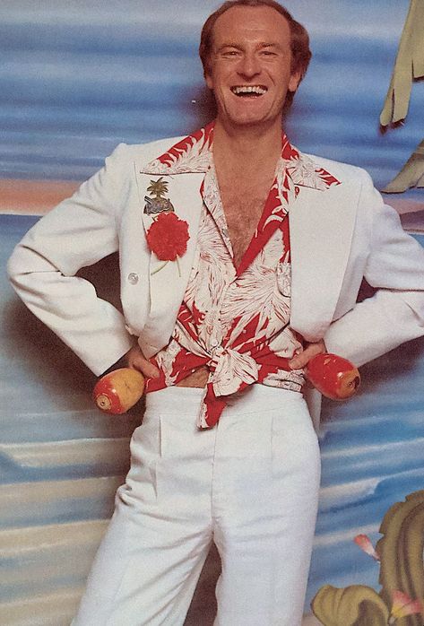 A photo of Peter Allen that was used in "After Dark" magazine in 1978. Peter Allen, Rio Photos, After Dark, Men's Blazer, Hawaiian Shirt, A Photo, Festival, Blazer, Magazine