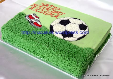 Soccer Cakes, Soccer Birthday Cakes, Football Cakes, Sports Themed Cakes, Sports Cakes, Soccer Cake, Sport Cakes, Football Cake, Soccer Birthday