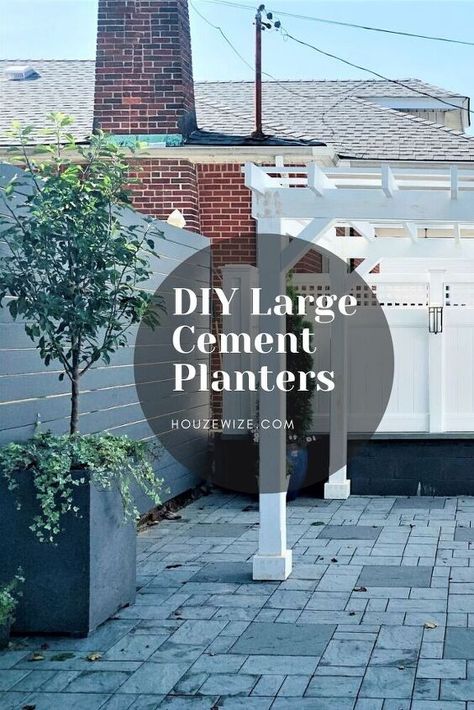 Large Concrete Planters, Diy Cement Planters, Big Planters, Diy Cement, Diy Concrete Planters, Faux Brick Walls, Home On A Budget, Diy Porch, Concrete Planter