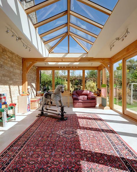 Oak framed orangeries | Arboreta Oak Frame Extension Ideas, Oak Window Frames, Oak Conservatory, Orangery Extension Kitchen, Orangery Interior, Wood Extension, Oak Framed Extensions, Orangery Extension, Bungalow Extensions