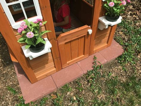 Playhouse Flooring Ideas, Simple Playhouse, Kids Indoor Playhouse, Playhouse Kits, Indoor Playhouse, Backyard Playhouse, Build A Playhouse, Young House, Playhouse Outdoor