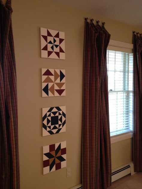 Barn quilt on canvas Quilt Display, Painted Barn Quilts, Barn Signs, Barn Quilt Designs, Block Painting, Barn Art, Quilt Square, Barn Quilt Patterns, Barn Board