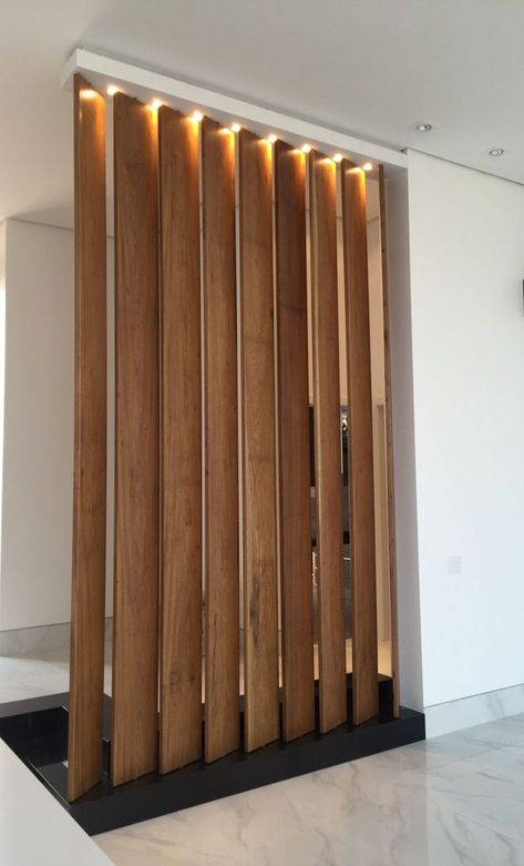 Wood Partition Wall Interior Design, Paravan Wood, Wood Partition Modern, Wood Partition Design, Wood Partition Wall, Wood Separator, Partition Wall Design, Wood Partition, Wall Partition Design